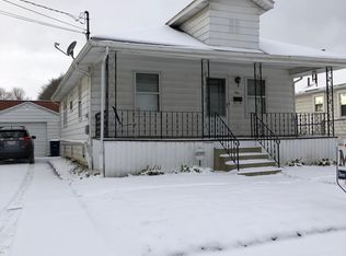 368 Malacca St, Akron, OH 44305