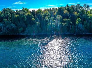 35 River Ledge Rd #D, Hammond, NY 13646