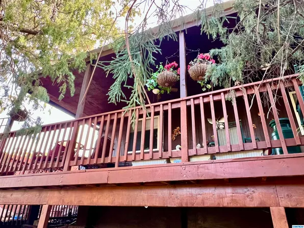 33 Mulberry Dr, Mimbres, NM 88049