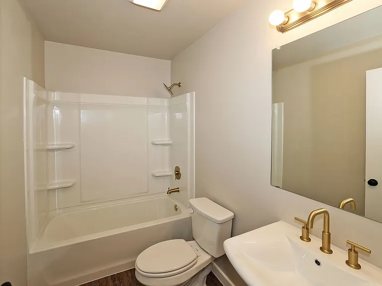 4902 Locker St — Photo 19