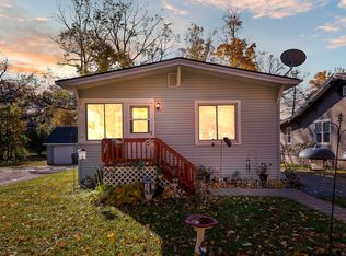 214 Diana St, Eaton Rapids, MI 48827