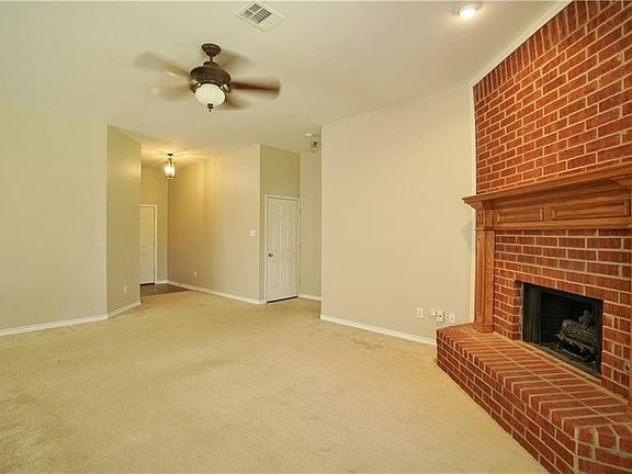 5th image of 15402 Bull Run Dr