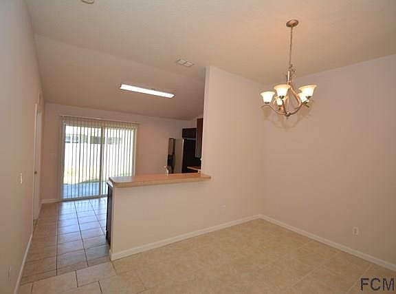 4th image of 18 Empire Ln #A