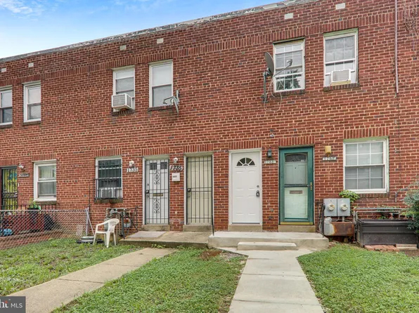1733 Holbrook St NE, Washington, DC 20002