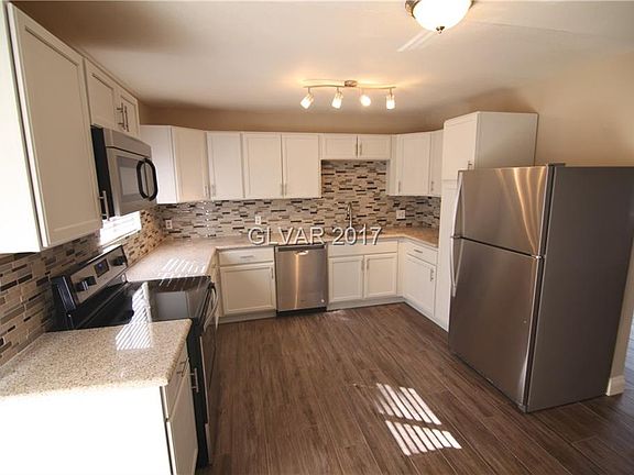 3rd image of 2220 Wendell Ave
