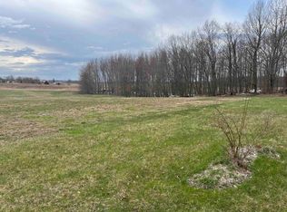 712 County Road 327 Rd, Corunna, IN 46730