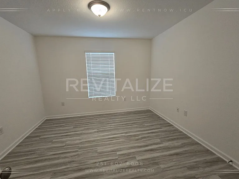 22006 Aleutian Ave — Photo 11