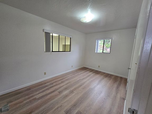 5th image of 782 Kekaulike Ave