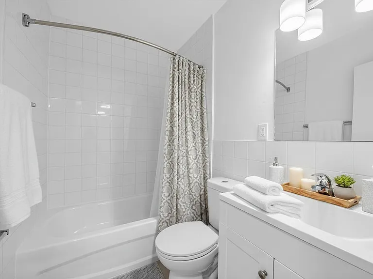 2070 Camilla Rd — Photo 8