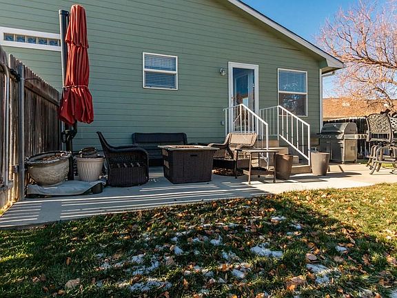 4th image of 61 Sovereign Cir APT A