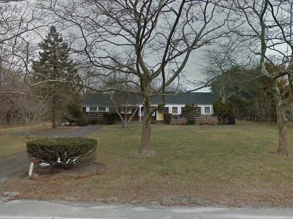 152 South Road, Westhampton, NY 11977