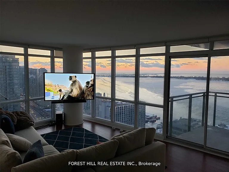 11 Brunel Ct #4110 — Photo 1