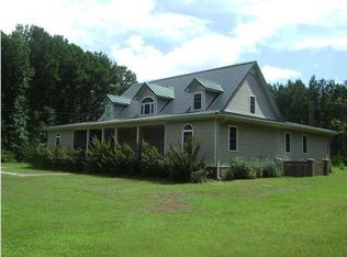 436 Wood Rd, Green Pond, SC 29446