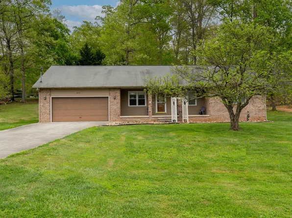 3117 Autumn Oaks Cir, Kodak, TN 37764