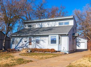 225 E Claflin Ave, Salina, KS 67401
