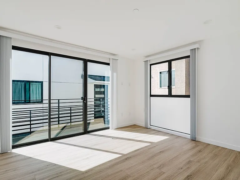 536 E San Jose Ave — Photo 13