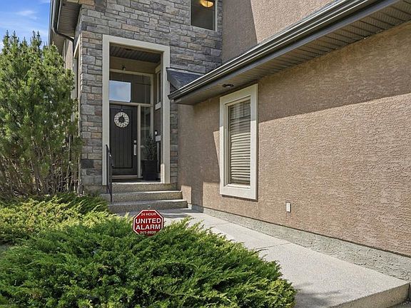 4th image of 105 E Cranridge Hts SE