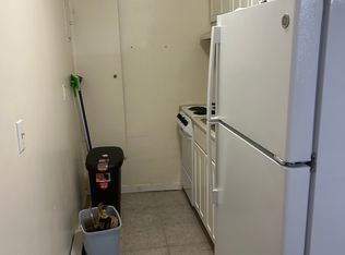 857 Beacon St #1, Boston, MA 02215