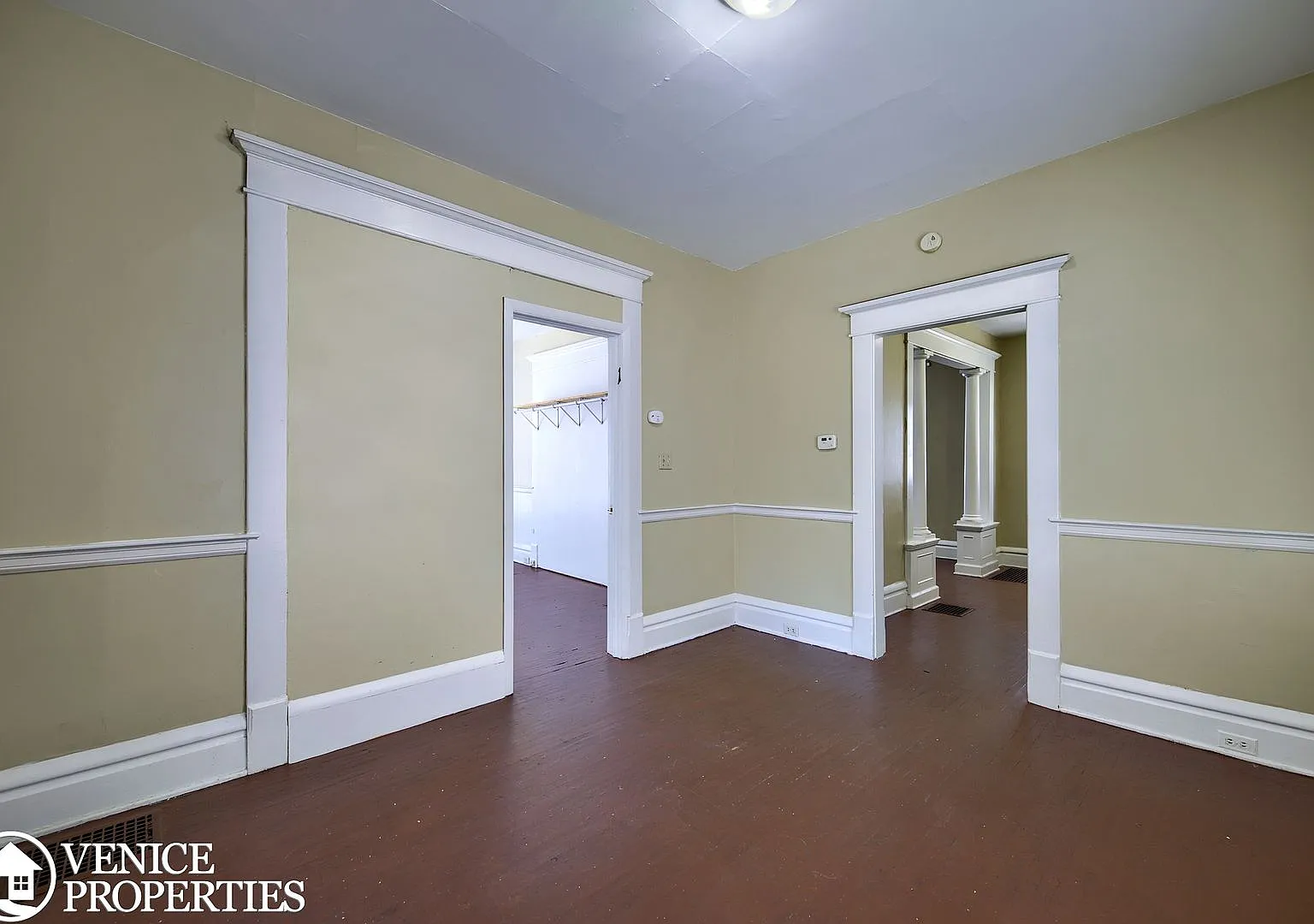 5 Bedroom on OSU Campus — Photo 3