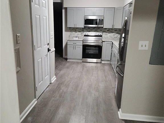 3rd image of 96 Pleasant Hill Rd NW #96