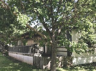 201 N Columbus St, Fredericksburg, TX 78624