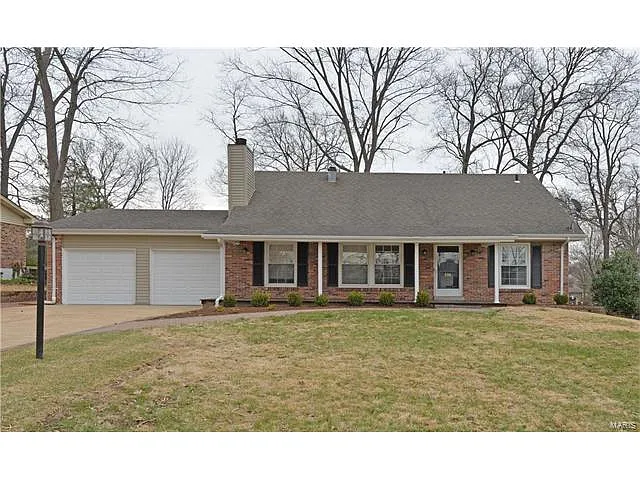 530 Spring Meadows Dr photo 1