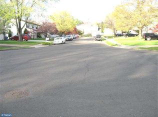 1289 Thames Cres, Yardley, PA