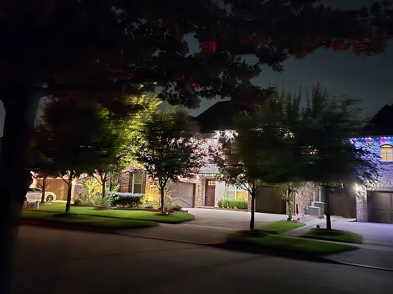 Exterior_Holiday_Lights_1