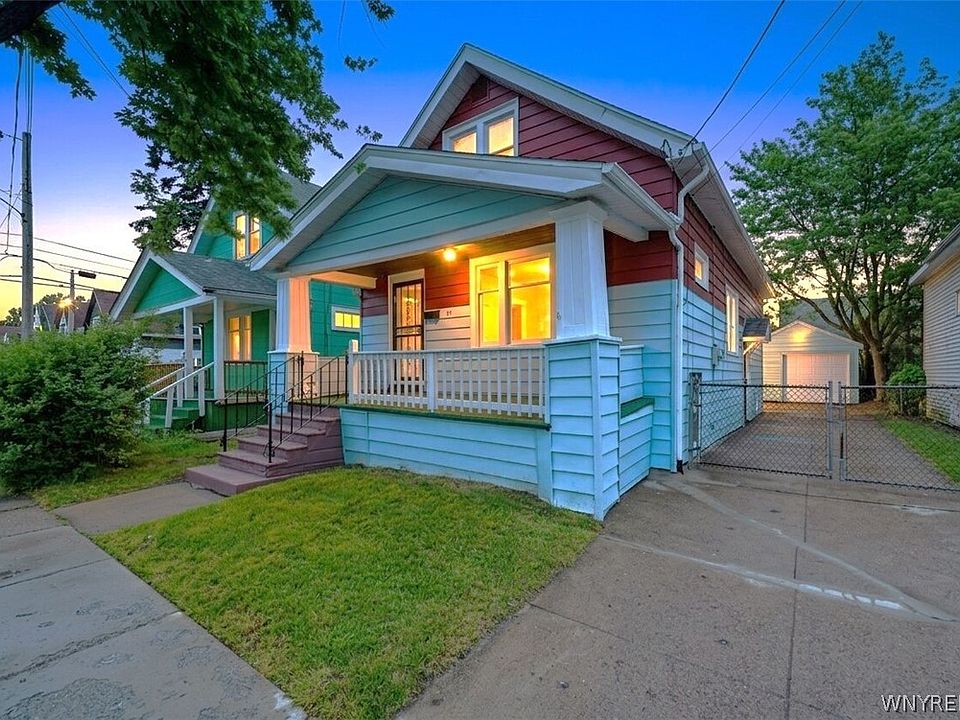 1st image of 141 Hagen St