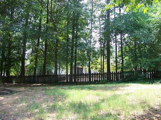 4th image of 4052 Watkins Glen Dr