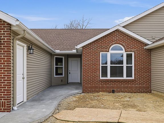 2nd image of 1365 Deer Ridge Ln