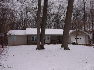 48330 County Road 352, Decatur, MI 49045