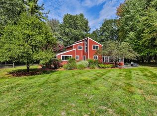 8 Shaker Rd, Harvard, MA 01451