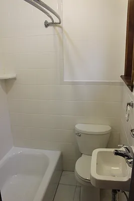 Rented by Compass | media 25