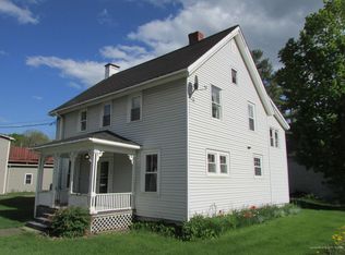 2 Leonard St, Houlton, ME 04730