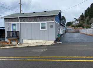 45 E Collins St #2, Depoe Bay, OR 97341