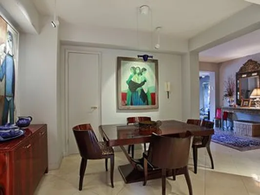 Sold by Corcoran | media 23