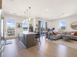 232 Old Colony Ave UNIT 501, Boston, MA 02127