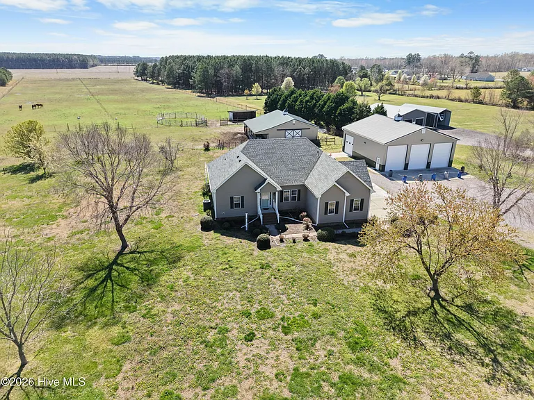121 Scotland Rd — Photo 43