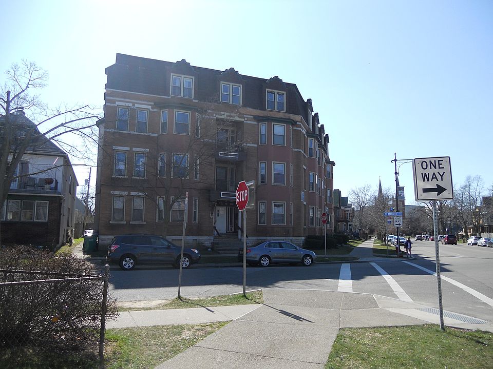 1st image of 425 Porter Ave APT 204