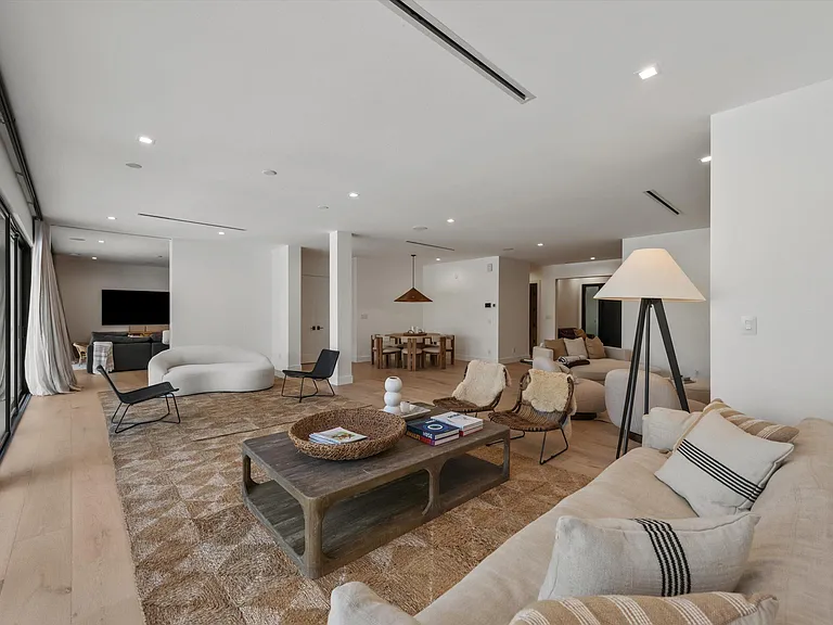 11685 Maidstone Dr — Photo 18