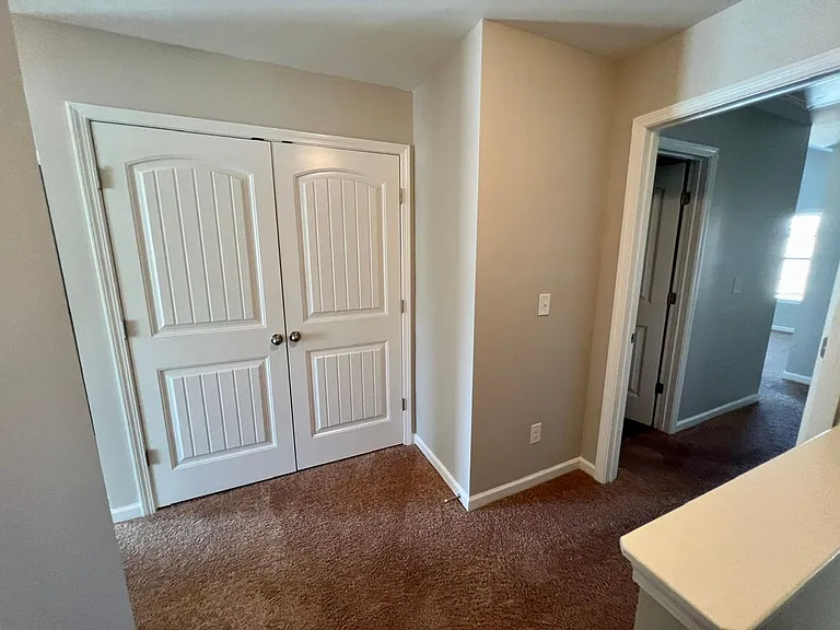 920 Brigade Loop — Photo 8