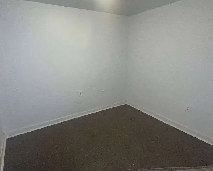813 Cass St — Photo 5