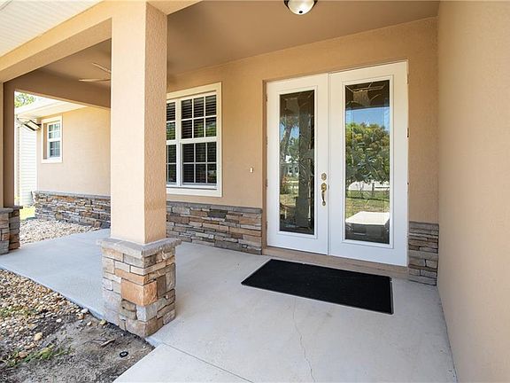 3rd image of 25505 Luci DR