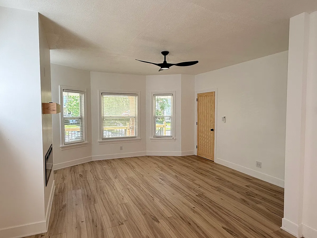 Photo 2 of 21 - 2185 Edgewood Rd #1 - Cleveland Heights, OH Building Photo - 2185 Edgewood Rd #1