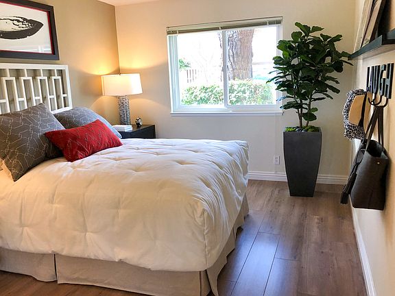 5th image of 1901 Halford Ave APT 51