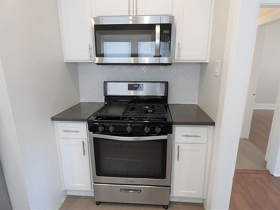 3rd image of 2317 E 7th St #0