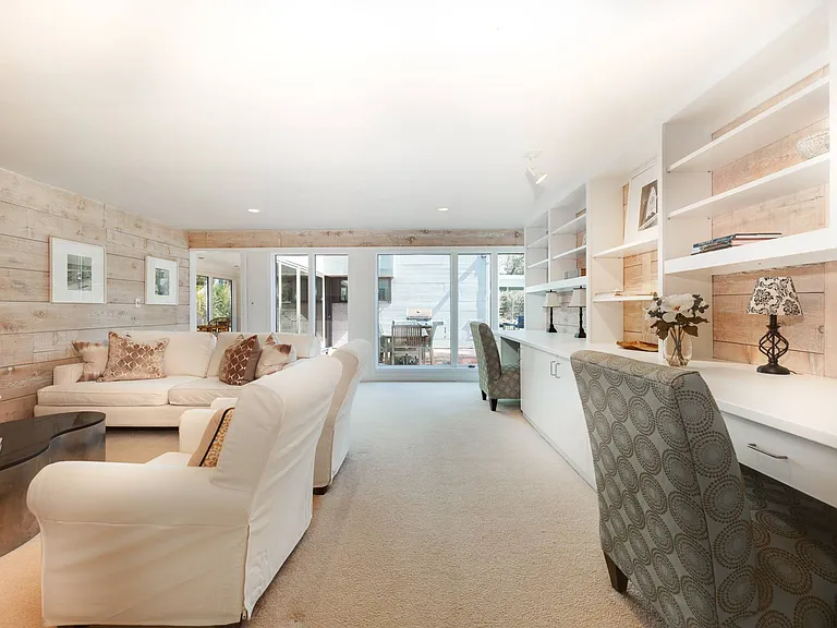 11 Marina Ln — Photo 11
