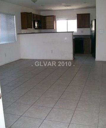 2nd image of 4096 Morning Peace St