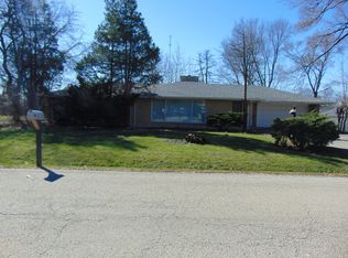 310 Connor Ave, Lockport, IL 60441